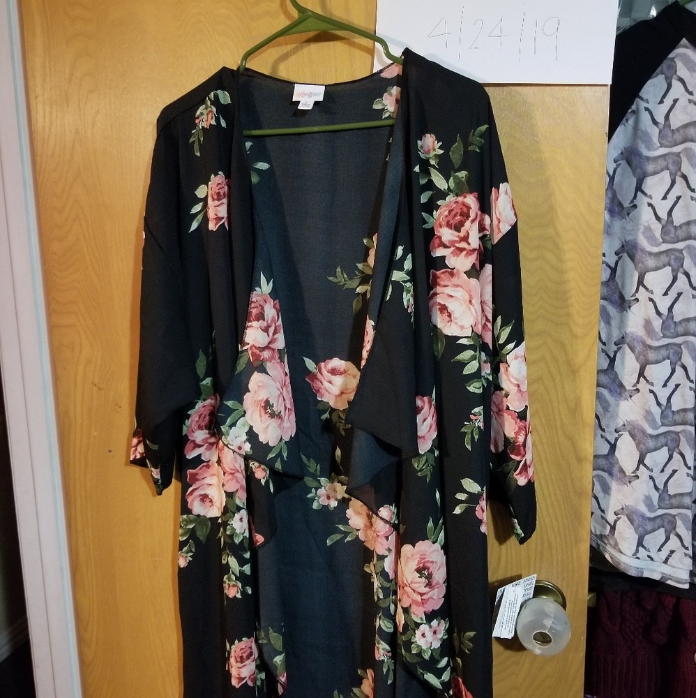 Lularoe shirley NWT